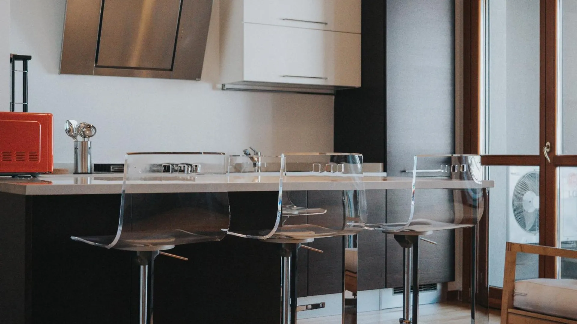 Tolstoi Apartment Milan 0*,